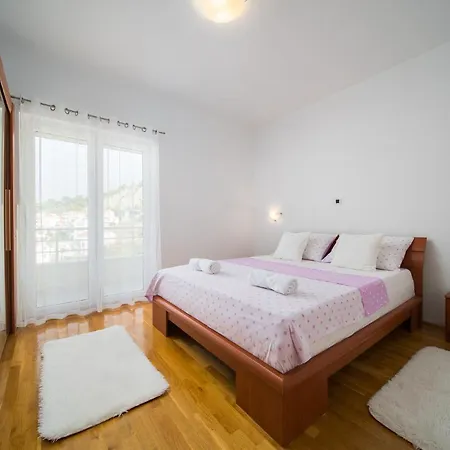 Toma Apartment Podstrana