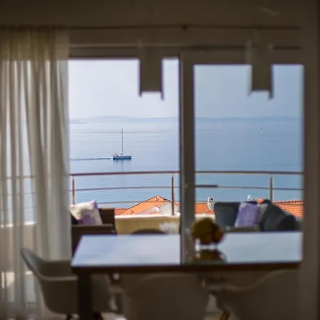 Toma Apartment Podstrana